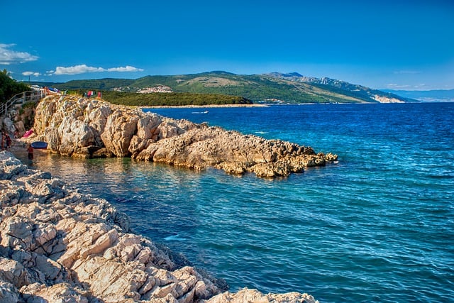 Bild på havet och Kroatiens kust.